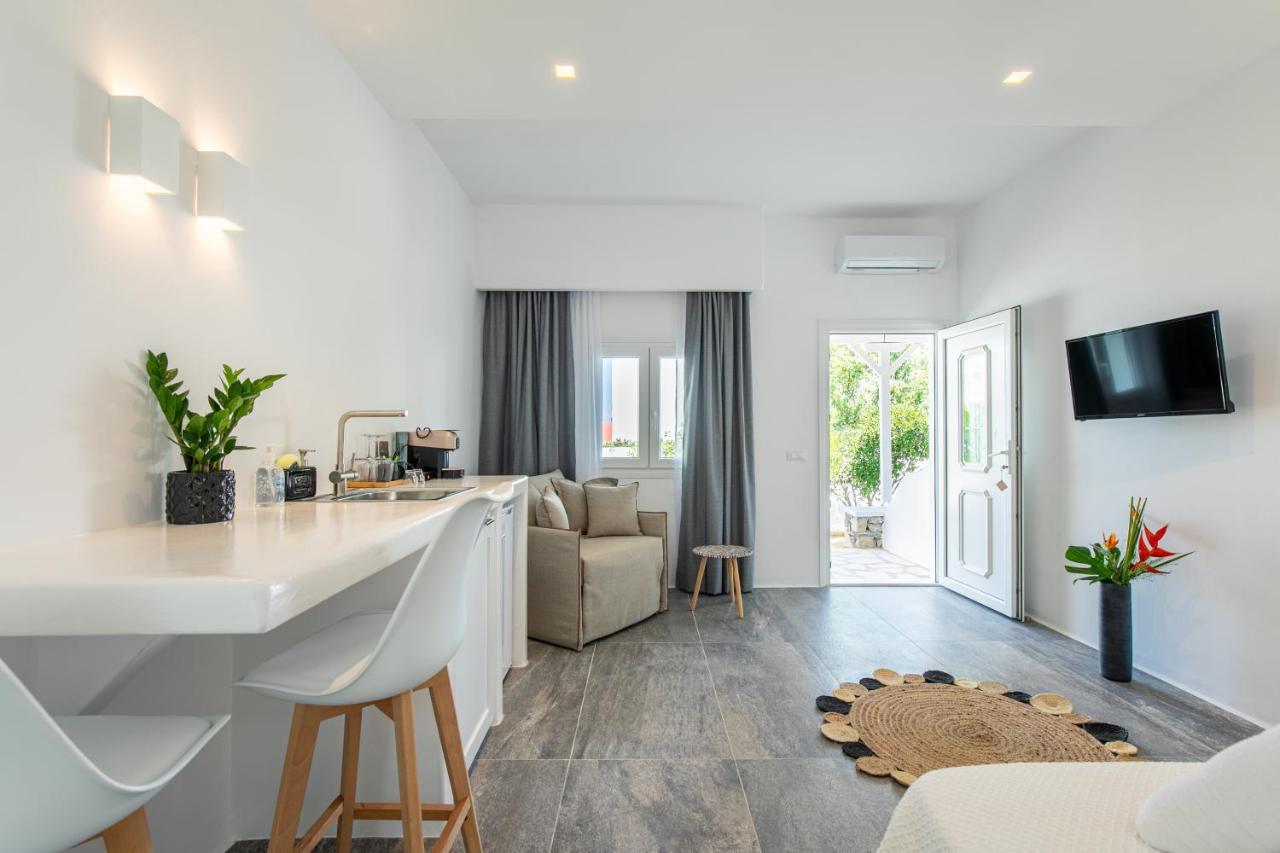 Mytheo Aparthotel Mykonos Town Exterior photo
