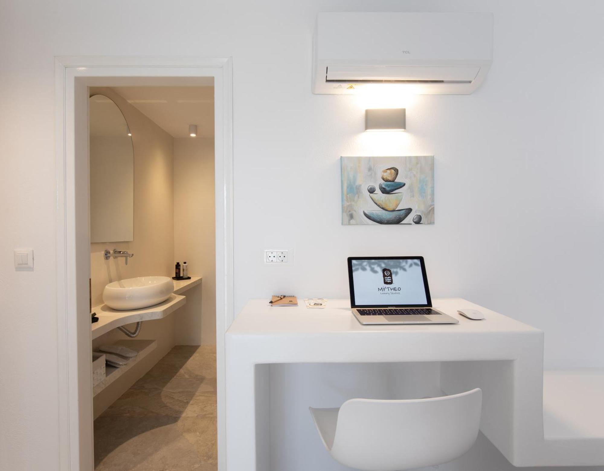 Mytheo Aparthotel Mykonos Town Exterior photo
